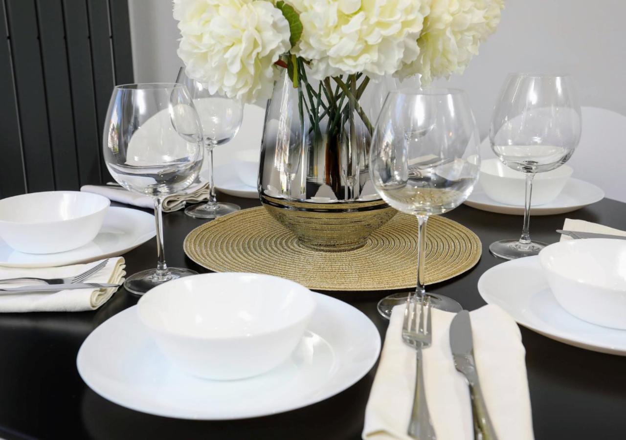 Aisiki Apartments: Pet-friendly With Air Con & Free Wifi Apartment