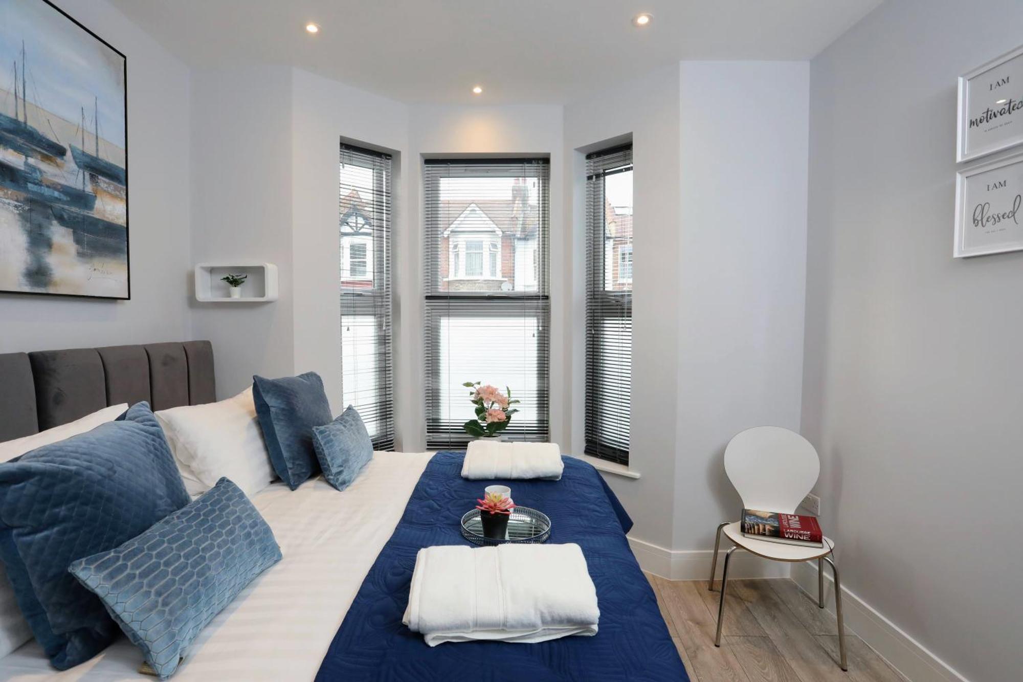 Aisiki Apartments: Pet-friendly With Air Con & Free Wifi *