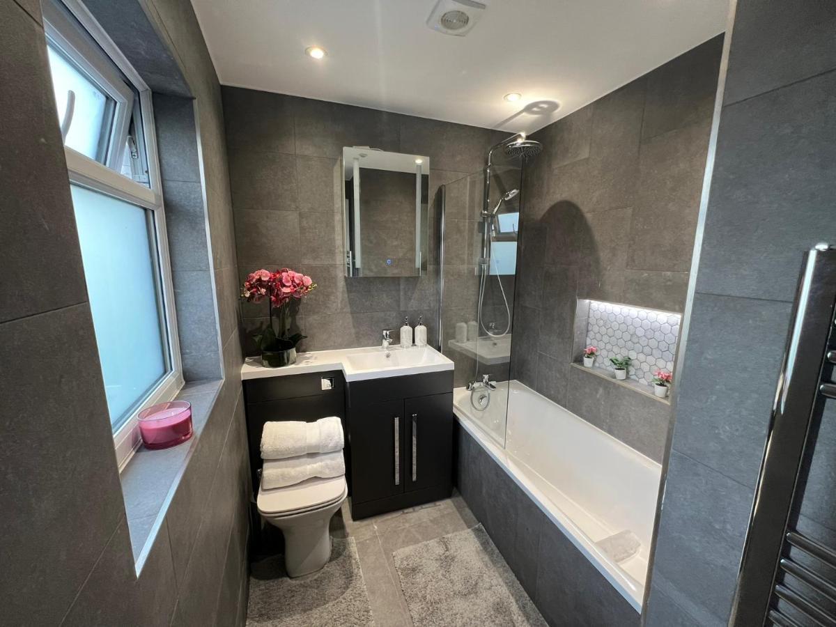 Aisiki Apartments: Pet-friendly With Air Con & Free Wifi Apartment Finchley